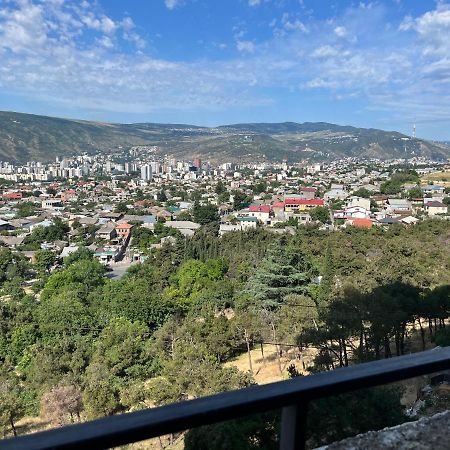Vazi Aparthotel Тбилиси Екстериор снимка