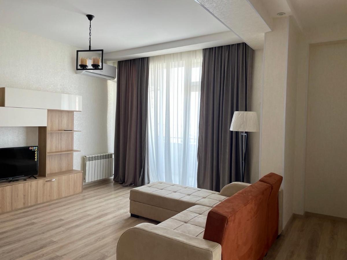 Vazi Aparthotel Тбилиси Екстериор снимка