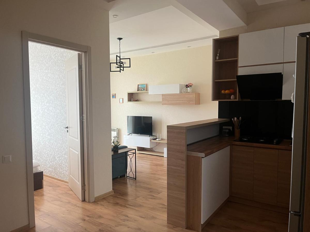 Vazi Aparthotel Тбилиси Екстериор снимка