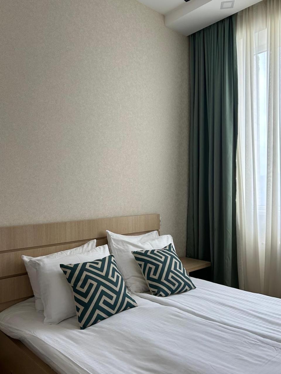 Vazi Aparthotel Тбилиси Екстериор снимка
