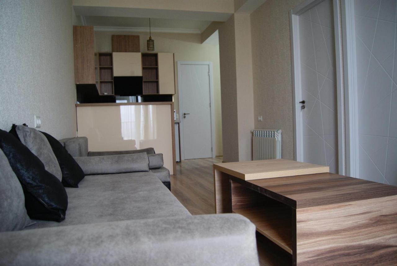 Vazi Aparthotel Тбилиси Екстериор снимка
