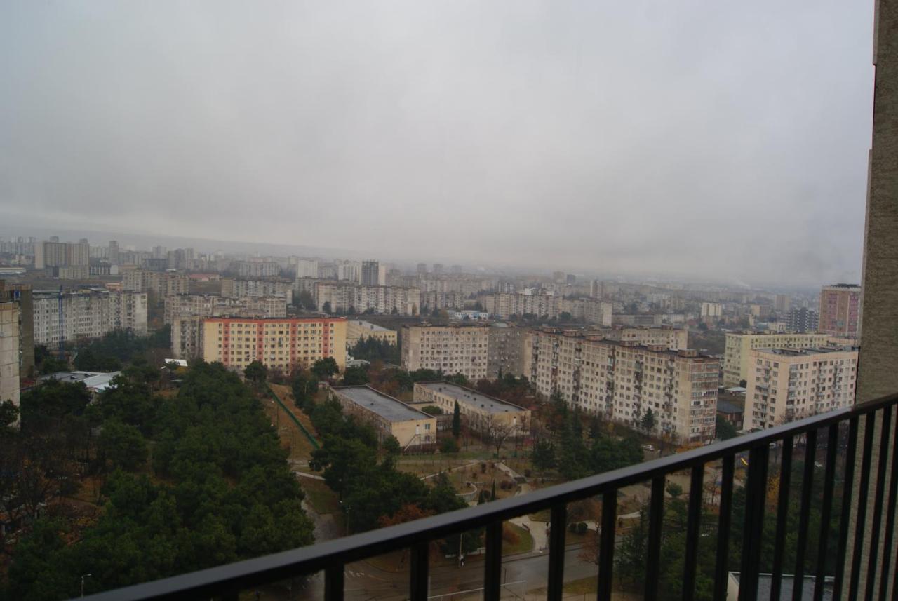 Vazi Aparthotel Тбилиси Екстериор снимка