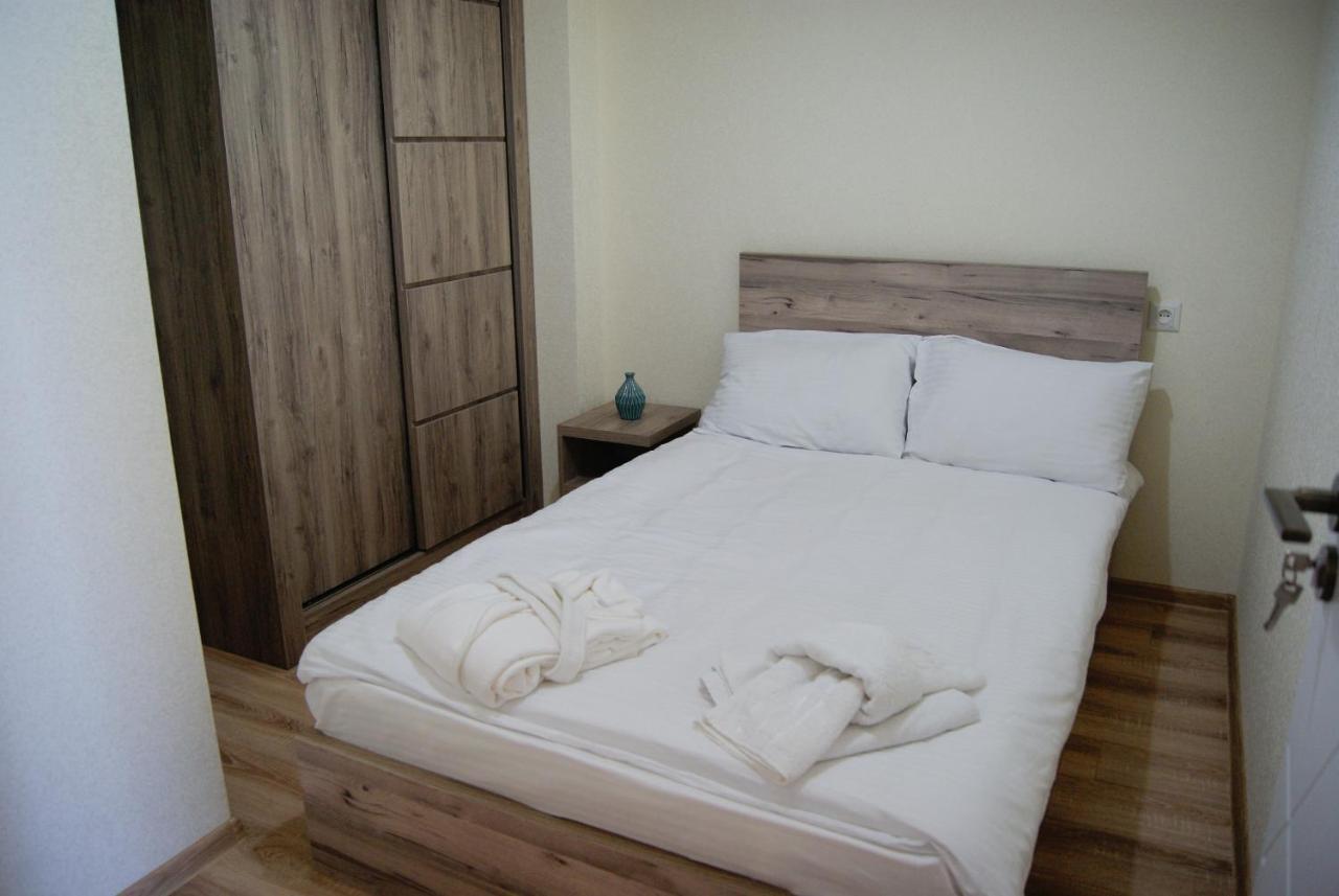 Vazi Aparthotel Тбилиси Екстериор снимка