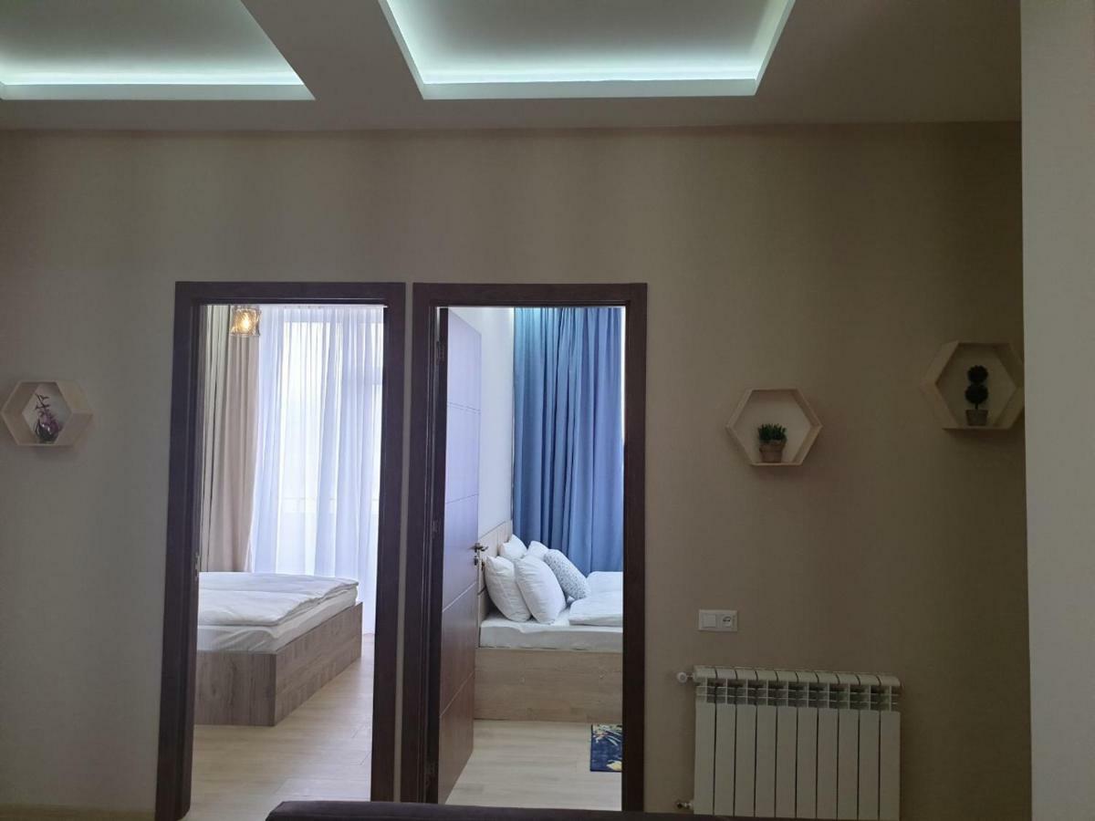 Vazi Aparthotel Тбилиси Екстериор снимка