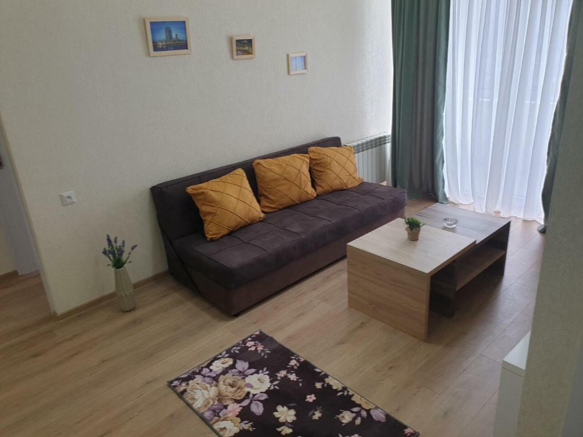 Vazi Aparthotel Тбилиси Екстериор снимка